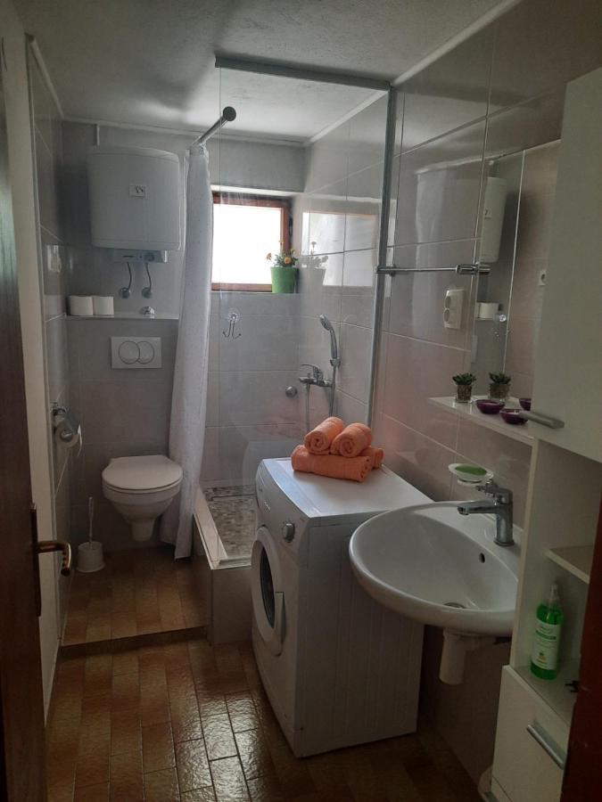 Apartment Ema Трогір Екстер'єр фото