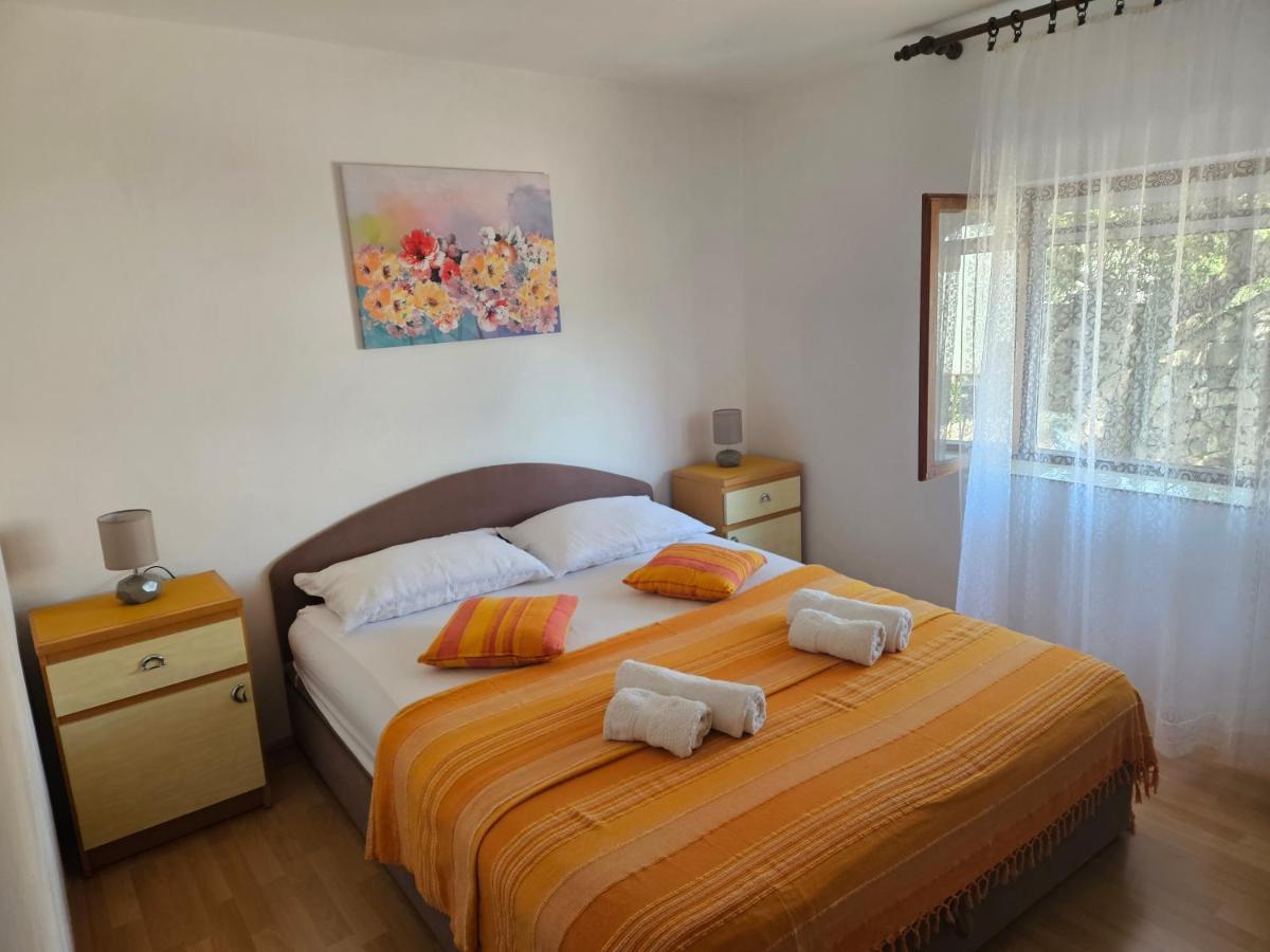 Apartment Ema Трогір Екстер'єр фото